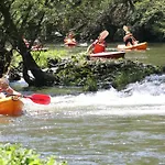 La Claire Fontaine, Logis & Szálloda La-Roche-en-Ardenne