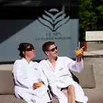 Hotel La Claire Fontaine, Logis & Included 4*