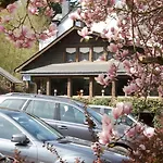 La Claire Fontaine, Logis & 4*