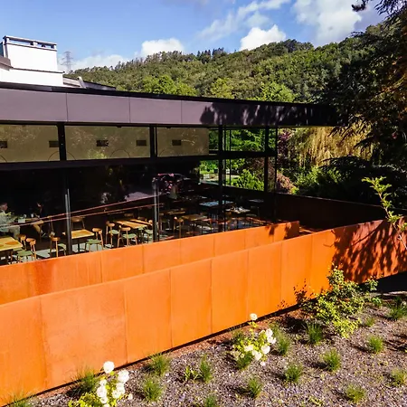 Hotel La Claire Fontaine, Logis &