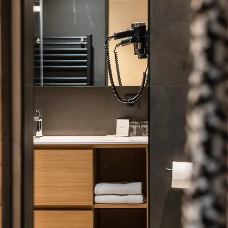 Hotel La Claire Fontaine, Logis & La-Roche-en-Ardenne