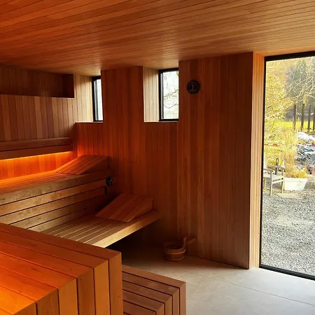 La Claire Fontaine, Logis & 4*