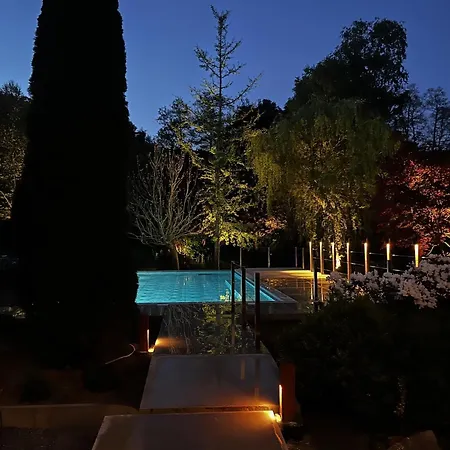 La Claire Fontaine, Logis & Hotel 4*