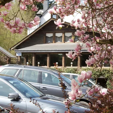 Hostellerie La Claire Fontaine, Logis Hotels & Spa Included 4*