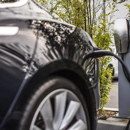 La Claire Fontaine, Logis & 4*