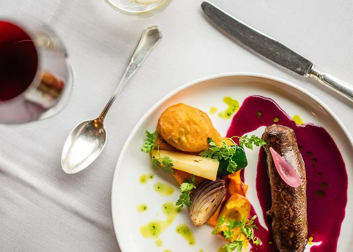 La Claire Fontaine, Logis & Otel La-Roche-en-Ardenne