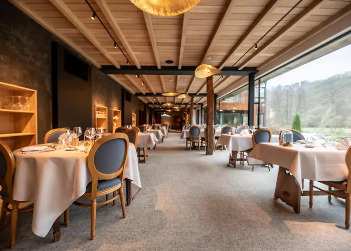 La Claire Fontaine, Logis & La-Roche-en-Ardenne