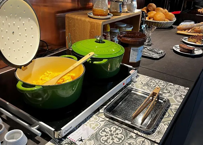 La Claire Fontaine, Logis & 4*