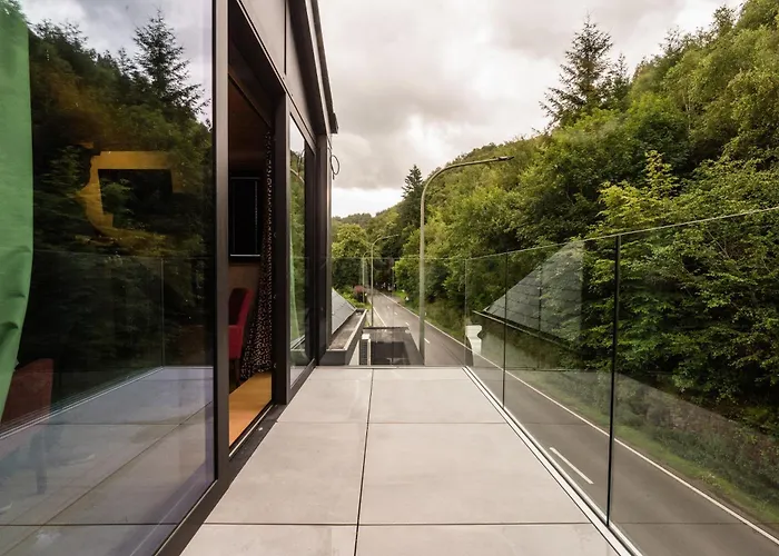 La Claire Fontaine, Logis & Otel