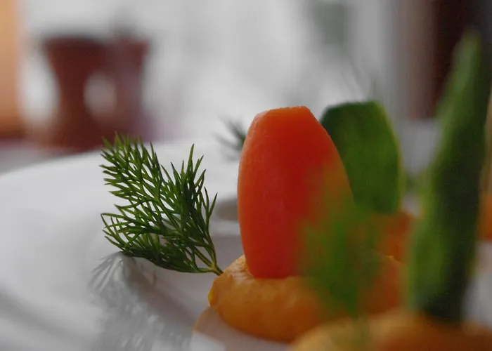 La Claire Fontaine, Logis & Otel 4*